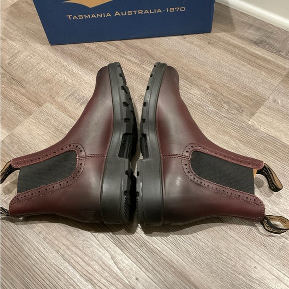 Blundstone BL 1352 Chelsea Shiraz Leather Boots - Picture 5 of 13